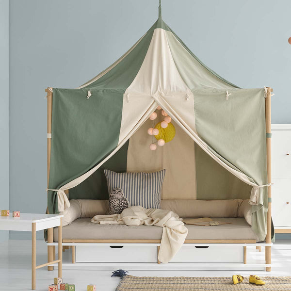 Oliver Furniture 90x180 cm Camp Canopy Bed Circus 